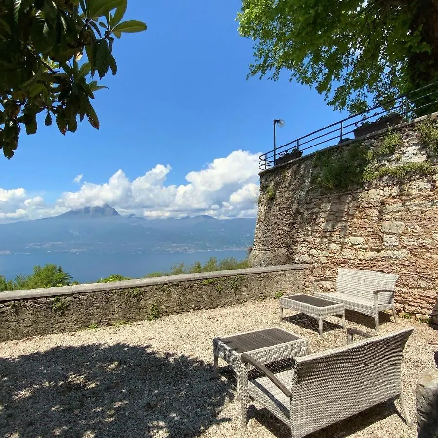 Guest house Paradiso Imperfetto Rooms San Zeno di Montagna Italy