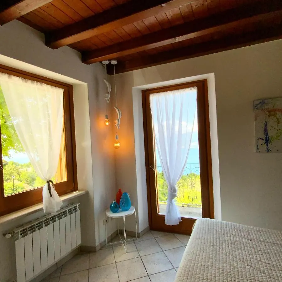 Paradiso Imperfetto Rooms San Zeno di Montagna Guest house